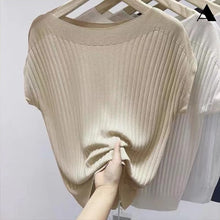 Carregar imagem no visualizador da galeria, [Queima de Estoque🔥] Compre 1 Leve 5 Blusinhas Lux™ em Malha Viscoelástica (Somente HOJE!)
